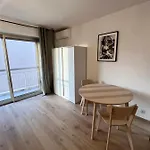 Magnifique Cosy, A Juan Les Pins Avec Parking Апартаменты Антиб