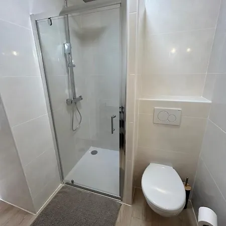 Magnifique Cosy, A Juan Les Pins Avec Parking Apartamento *